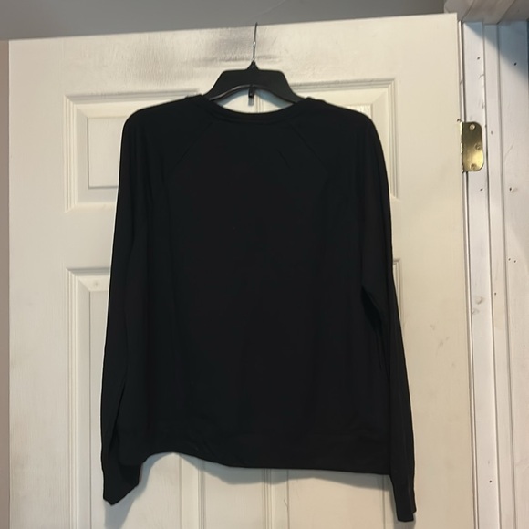 Philosophy Holiday Christmas Top Size Large Black - Picture 7 of 7